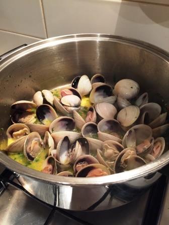 vongole cooking